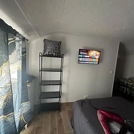 Apartment Charmante Ligne 13 Tram 5 Saint Denis *
